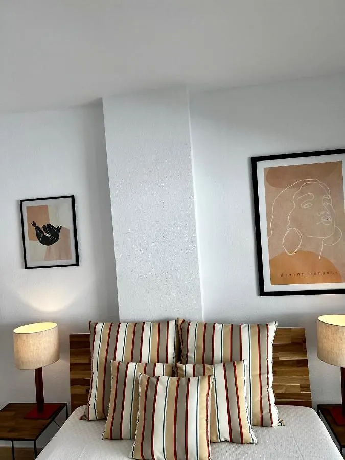 Skon Lejlighed Med Havudsigt Og Taet Pa Stranden Torreguadiaro Διαμέρισμα